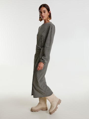EDITED Dress 'Quila' in Grey: front