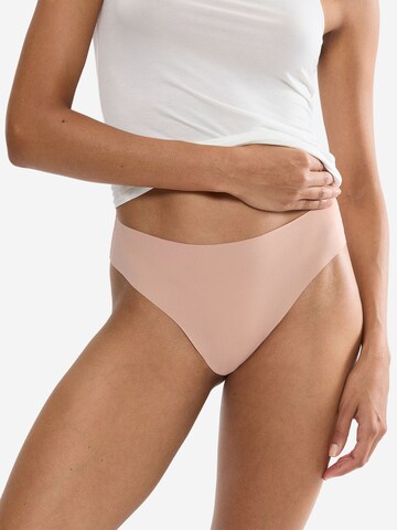 TRIUMPH Tai-Slip ' Red Label Pretty Micro ' in Beige: Vorderseite