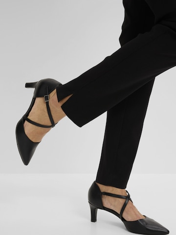 bonprix Slimfit Hose in Schwarz