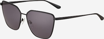 melns Calvin Klein Saulesbrilles 'CK22104S': no priekšpuses