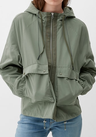 QS Between-Season Jacket in Green