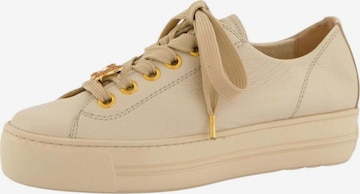 Baskets basses Paul Green en beige : devant