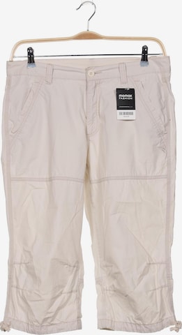 Diadora Shorts in 33 in White: front