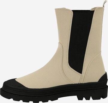 ESPRIT Chelsea boots in 