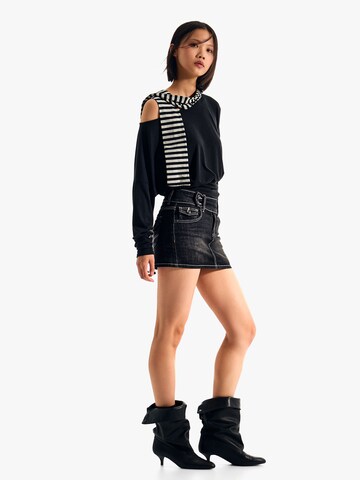 Bershka Rock in Schwarz