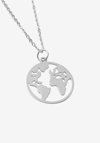 GOOD.designs Necklace 'Welt' in Silver
