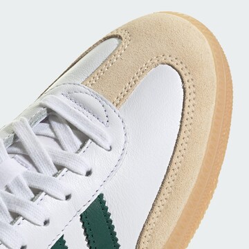 ADIDAS ORIGINALS Низкие кроссовки 'Samba' в Белый