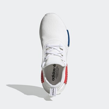 ADIDAS ORIGINALS Trampki niskie 'Nmd_R1' w kolorze biały