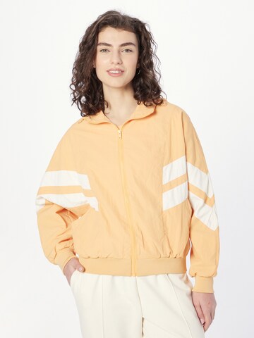 Veste mi-saison 'Crinkle Batwing' Urban Classics en orange : devant