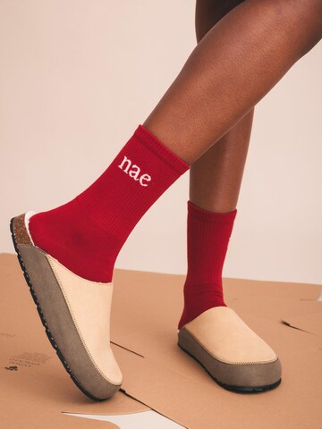 nae Vegan Shoes Klapki 'Suva' w kolorze beżowy