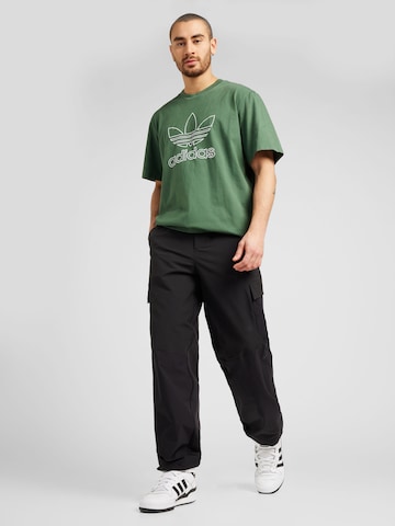 ADIDAS ORIGINALS T-Shirt 'Adicolor Outline Trefoil' in Grün