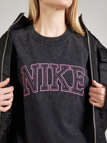 Nike Sportswear T-Shirt 'CLASSICS+' in Schwarz