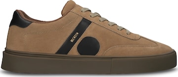 BLACKSTONE - Zapatillas deportivas bajas 'QUARTZ AUDEN' en marrón: frente