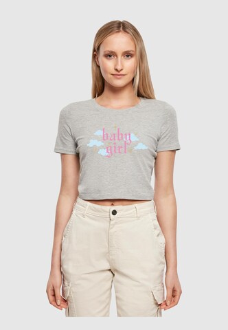 Mister Tee T-Shirt 'Baby Girl' in Grau: predná strana