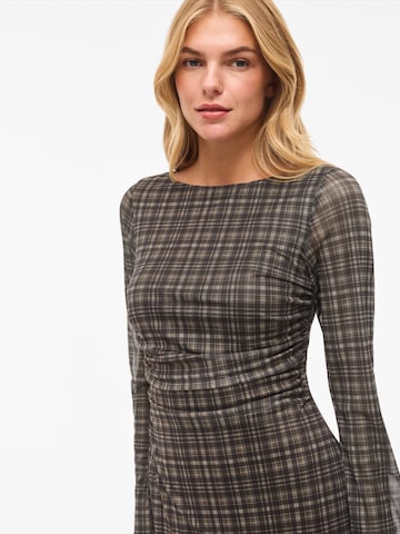 VILAHaljina 'VIBASTA' - crna boja