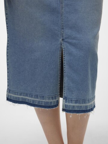 Vero Moda Curve Skirt 'LINA' in Blue