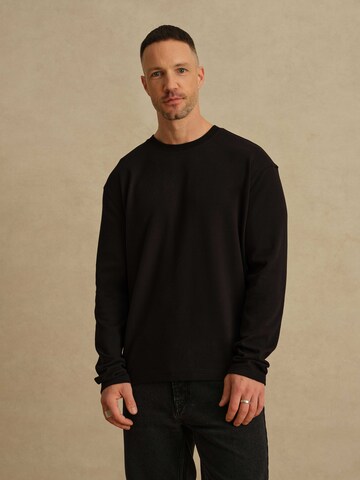 DAN FOX APPAREL Shirt 'Miko' in Schwarz: Vorderseite
