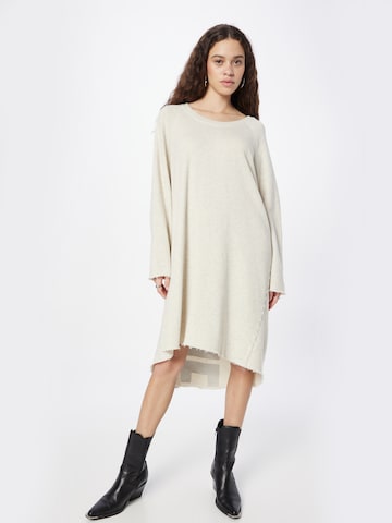 10Days Knitted dress in White: front