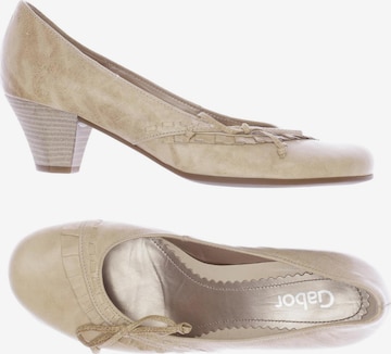 GABOR High Heels & Pumps in 38,5 in Beige: front