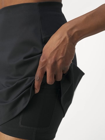 Jupe ' The ' Girlfriend Collective en noir