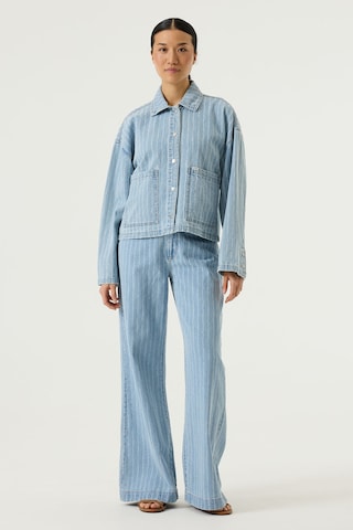 GARCIA Демисезонная куртка в Синий