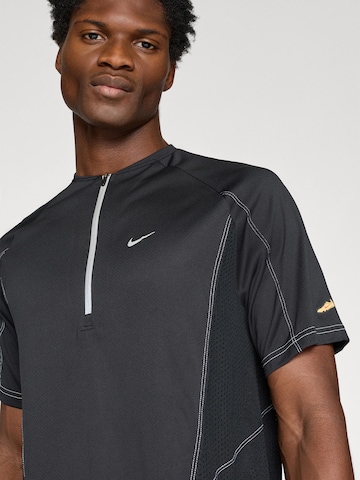 NIKE Функционална тениска 'RETRO' в черно