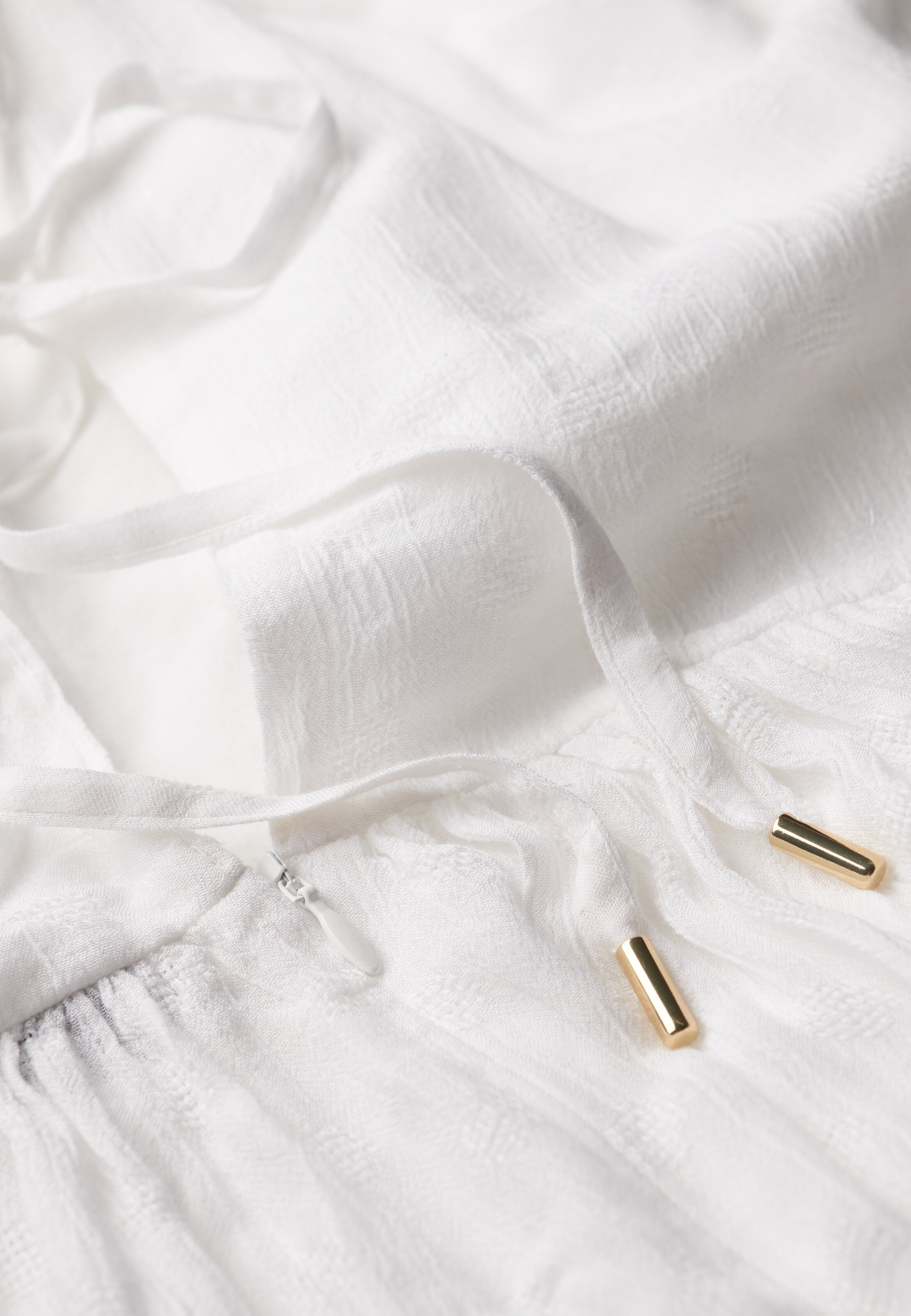 Combinaison Superdry en blanc