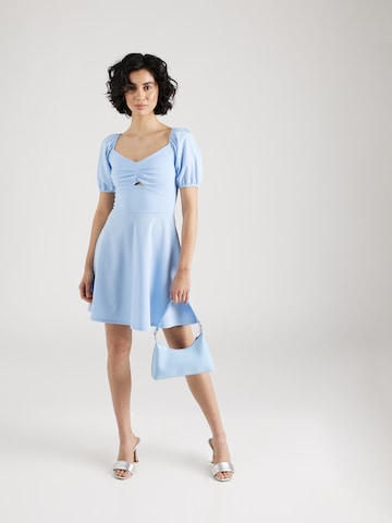 Robe d’été 'HALIDAY' WAL G. en bleu