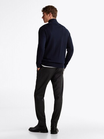 TOMMY HILFIGER Pullover in Blau