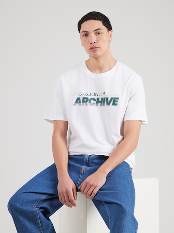 JACK & JONESMajica 'JJBRAT' - bijela boja: prednji dio