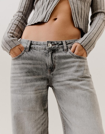 Bershka Широки крачоли Дънки в сиво