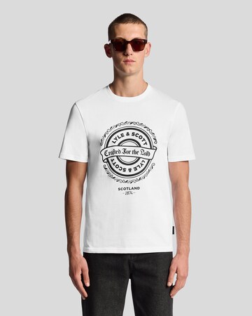 T-Shirt Lyle & Scott en blanc : devant