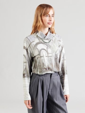 monari - Sudadera en verde: frente