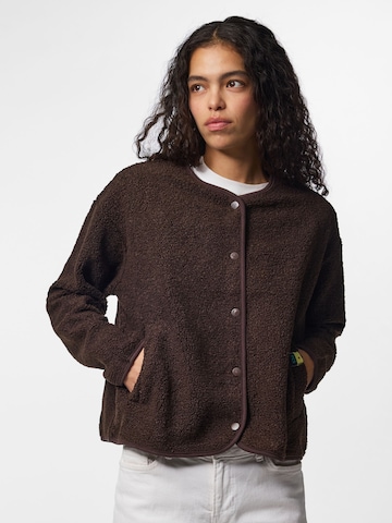 Veste mi-saison 'KATTY' PIECES en marron : devant