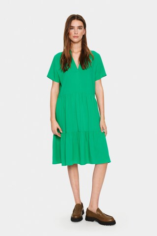 SAINT TROPEZ - Vestido camisero 'Eda' en verde