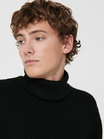 Coupe regular Pull-over 'LOCCER' Only & Sons en noir