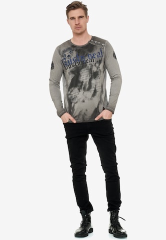 Rusty Neal Langarmshirt mit coolem Front-Print in Grau