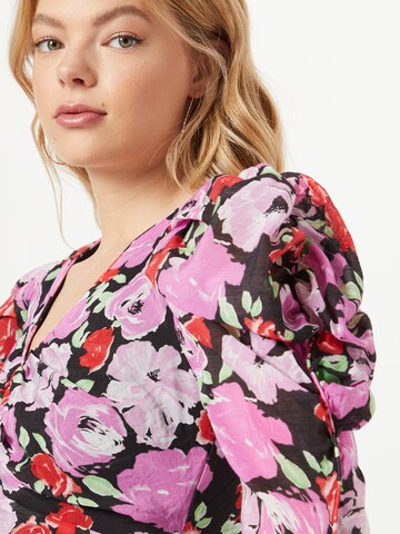 Robe Warehouse en rose