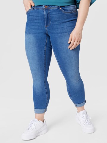 Vero Moda Curve Jeans 'TANYA' in Blue: front