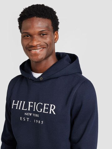 TOMMY HILFIGER Суичър в синьо