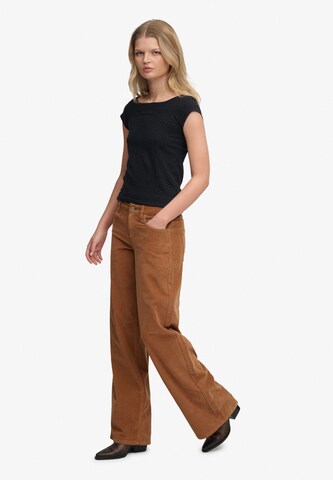 Superdry & Co Regular Broek in Bruin