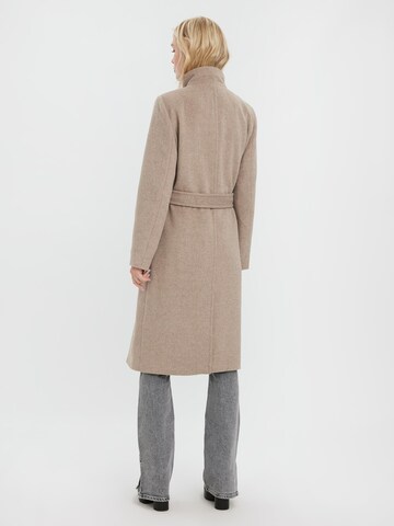 VERO MODA Tussenmantel in Beige