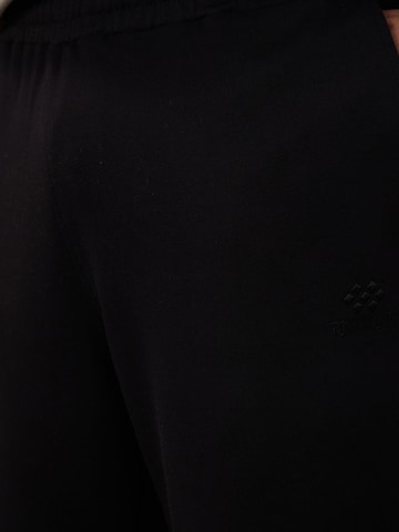 Tommy Life Regular Jogginghose in Schwarz