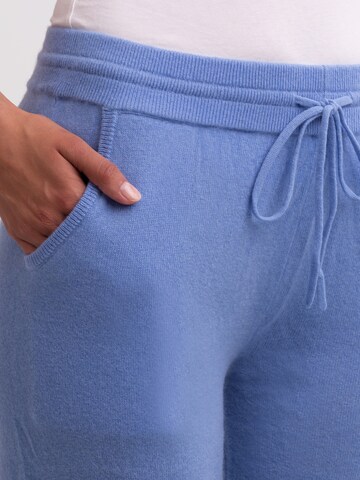 regular Pantaloni di CASH-MERE.CH in blu