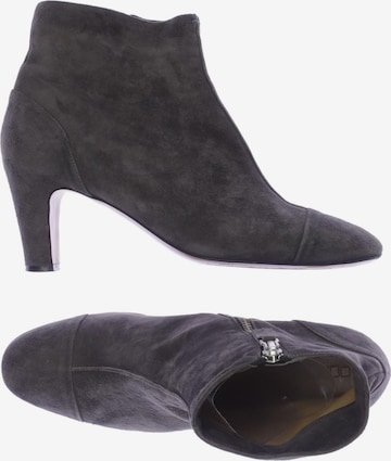 Pomme D'or Dress Boots in 41 in Grey: front