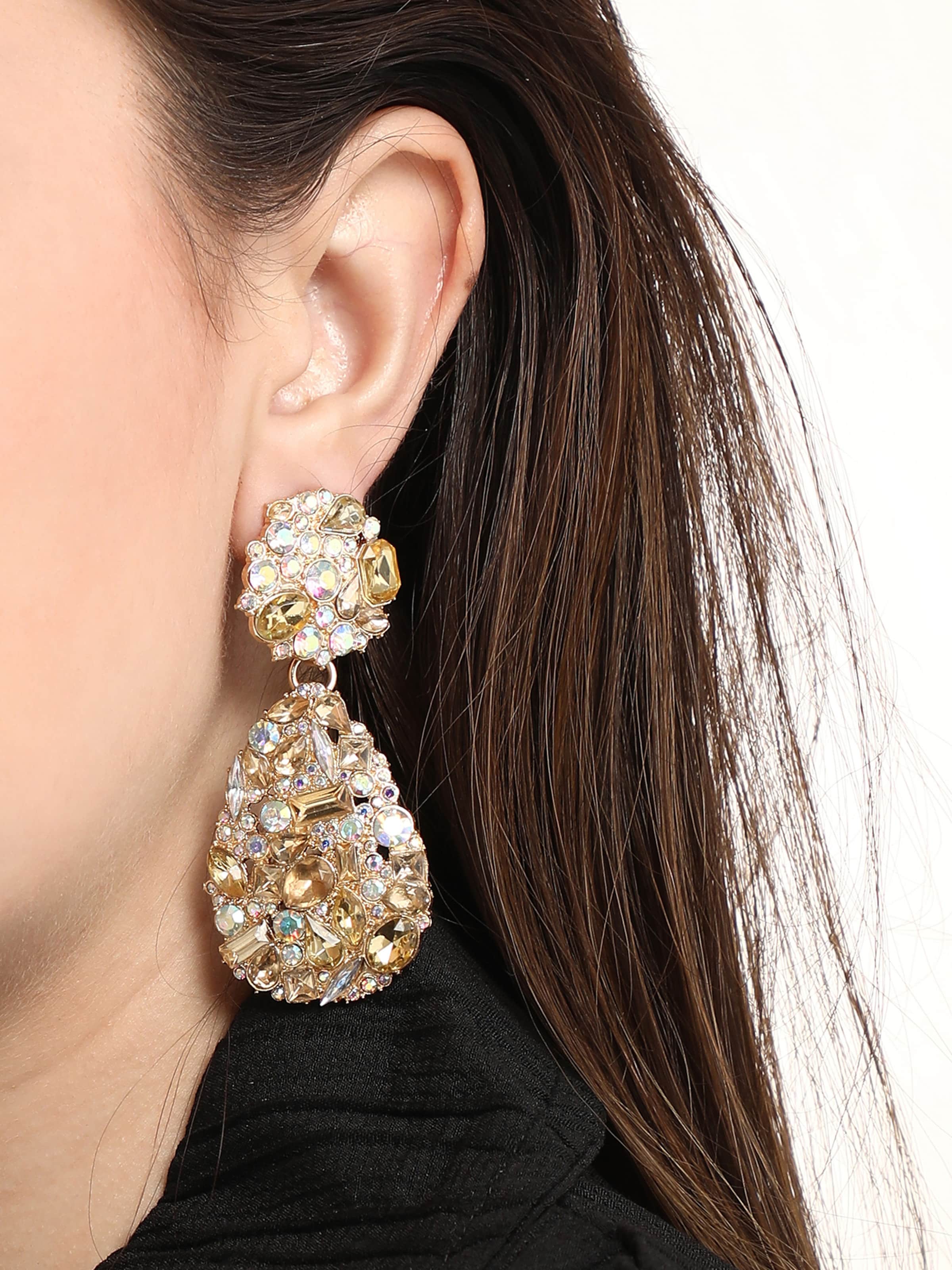 SOHI Náušnice 'Maci' - Zlatá: predná strana