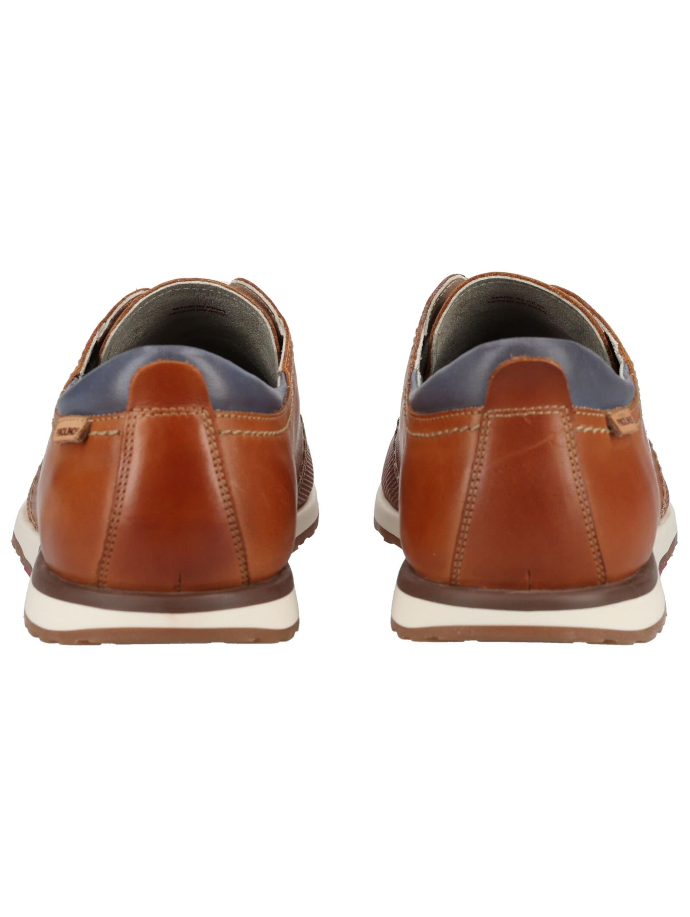 Chaussure à lacets PIKOLINOS en marron