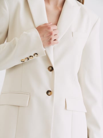 RÆRE by Lorena Rae Blazer 'Rana' in White