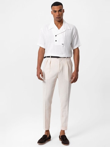 Antioch Comfort Fit Риза в бяло