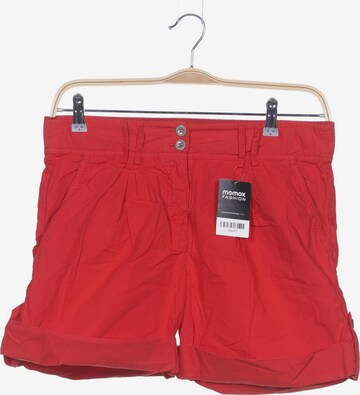 GANT Shorts in L in Red: front